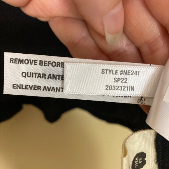 Madewell Top Womens XS Eyelet-Sleeve Lucie Smocked Peplum Black NE241 - Picture 7 of 9